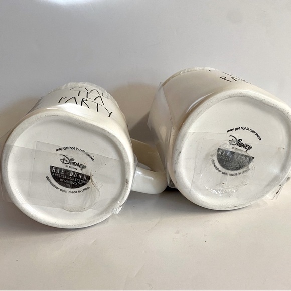 2 NWT Rae Dunn Alice In Wonderland mugs with toppers. - Picture 6 of 8